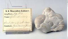 Foto von Opal (Menilith) (NHMW-MIN-Ag854)